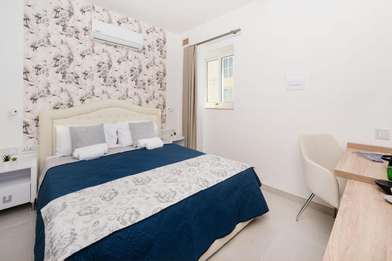 Vela Blu Boutique Suites Gzira Екстериор снимка