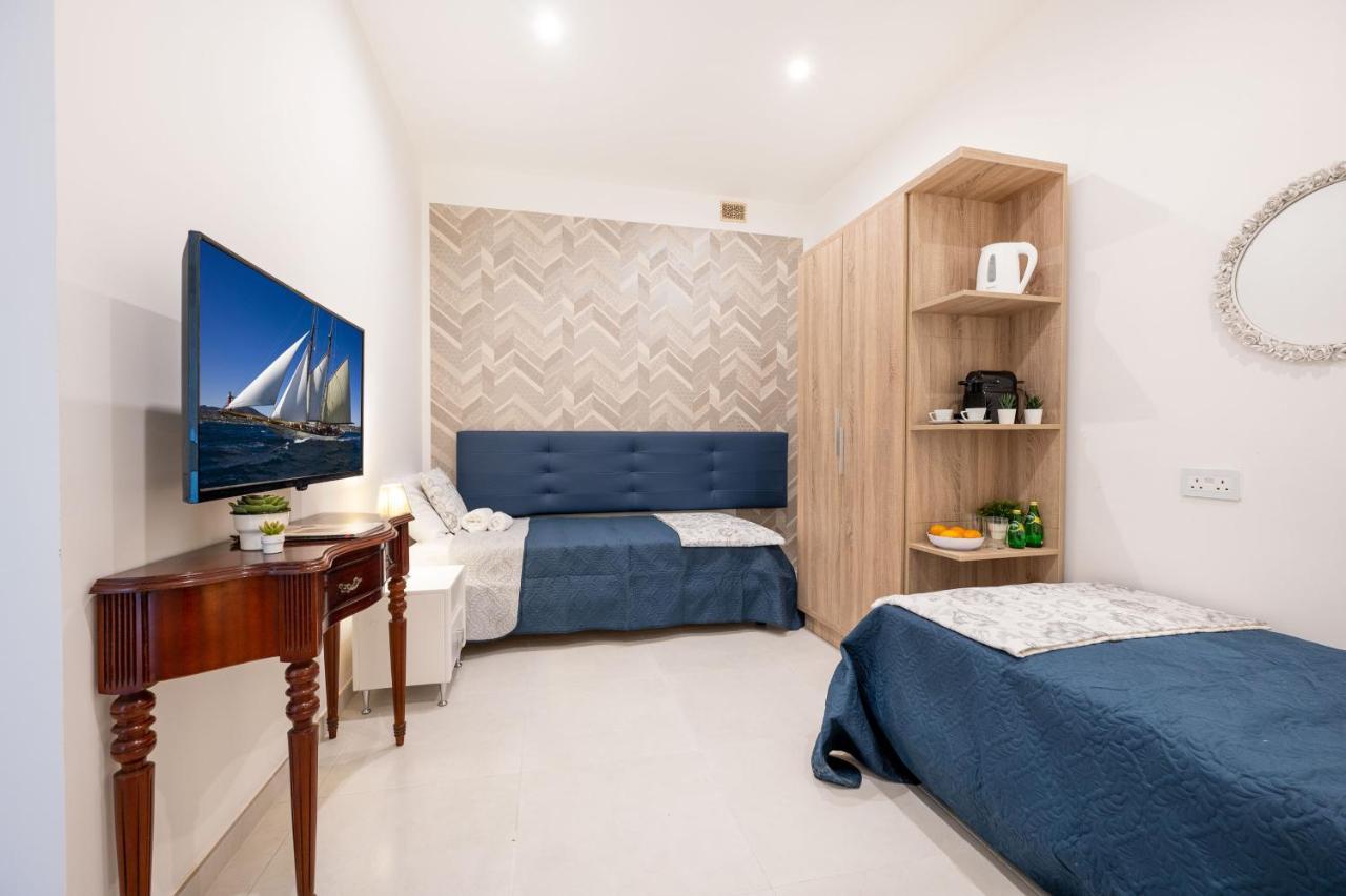 Vela Blu Boutique Suites Gzira Екстериор снимка